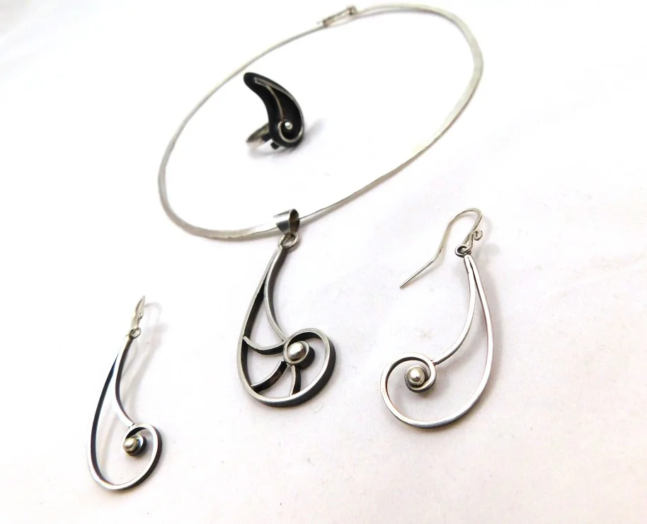 Spiral 10